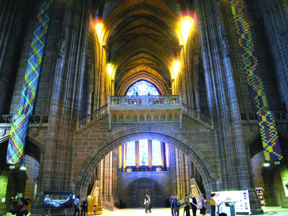 ringing-banners-installation_small110706